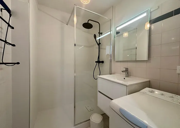 Ca089-307 4 Personnes Centre * Cavalaire-sur-Mer